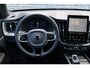 Volvo XC60 2.0 T8 Plug-in Hybrid AWD Plus Black Edition | Long Range PHEV | Facelift | Panoramadak | 360 Graden Camera | Harman Kardon Audio | Lichtmetalen Velgen 21 inch | Sportstoelen | Keyless Entry | Stuur- / Stoelverwarming | Keyless | Navigatie | Apple Carplay | Android Auto