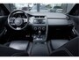 Jaguar E-Pace aguar P250 AWD R-Dynamic S | Panoramadak | Elektr achterklep | Black Pack | Verwarmbare voorstoelen |