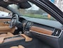 Volvo S90 2.0 T4 190pk Business Luxury + | Navi | Apple Carplay | Clima | Adap.Cruise | Leder+Verwarmd+Elek.Verstel | Head Up | Led Koplampen | Schuifdak | Pdc V+A+Assist+360 Camera | 20''lm | Trekhaak