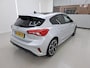 Ford Focus 1.5 EcoBoost ST Line X Business 150PK / Pano-Dak / Winterpack / Adapt.LED / 18"LMV / = SUPER !!
