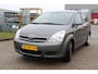 Toyota Corolla Verso 1.6 VVT-i Terra trekhaak extra set winterbanden