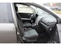 Toyota Corolla Verso 1.6 VVT-i Terra trekhaak extra set winterbanden