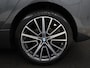 BMW 2-Serie Active Tourer 220i Sport Line | Camera | Sportstoelen | Full LED | Navigatie | Park Assist | 18'' | Climate control | Bluetooth | Cruise control