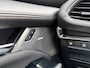 Mazda 3 2.0 SA-X Comf. Bose 180PK STUUR&STOEL VERW. / CAMERA / LED / CAR
