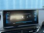 Peugeot 3008 1.2 PureTech Active Pack Adeptieve cruise control | Keyless start | Achteruitrijcamera | Parkeersensoren voor & achter | Lichtmetalen velgen 17"