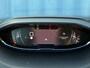 Peugeot 3008 1.2 PureTech Active Pack Adeptieve cruise control | Keyless start | Achteruitrijcamera | Parkeersensoren voor & achter | Lichtmetalen velgen 17"