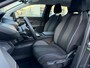 Peugeot 3008 1.2 PureTech Active Pack Adeptieve cruise control | Keyless start | Achteruitrijcamera | Parkeersensoren voor & achter | Lichtmetalen velgen 17"