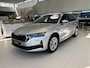 Skoda Octavia Combi 1.5 TSI MHEV First Edition 115 PK | Automaat | LED Koplampen | Apple Carplay/Android Auto | Achteruitrijcamera | Climate Control | Cruise Control | Lodge interieur | Elektrische achterklep | Keyless-Entry | Privacy Glass | Parkeersensoren | Lichtmetalen velgen | €10.624,- Actiekorting! | PRIJS = NETTO RIJKLAAR! | Direct leverbaar! |