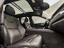 Volvo XC60 2.0 T8 Twin Engine AWD Inscription 391Pk Automaat (PANORAMADAK, LUCHTVERING, APPLE CARPLAY, GROOT NAVI, ELEK SPORTSTOELEN, LEDER, ZWART HEMEL, STOELVERWARMING, GETINT GLAS, NIEUWSTAAT)