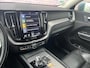 Volvo XC60 2.0 T8 Twin Engine AWD Inscription | PHEV | Nappa leder | 360 Graden Camera | Trekhaak | Panoramadak | Navigatie | Apple Carplay | Android Auto | Stoelventilatie | Stoelmassage | Stuur- / Stoelverwarming |  Head-Up Display | Keyless Entry