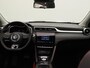 MG MG ZS Standard Range Luxury 50 kWh | Voorraad voordeel | Op = Op! | Panoramadak | Leatherette Bekleding | 360 Graden Camera | Apple CarPlay | Navi |