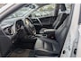 Toyota RAV4 2.5 Hybrid Executive LMV| Lederen bekleding| Elektr. achterklep | Elektr. verstelbare stoel met memory | Navigatie | Adaptieve cruise control | Stoelverwarming |
