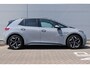 Volkswagen ID.3 204pk First Plus 58 kWh Camera Led Matrix 19"velgen Privacy glass ps