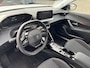 Peugeot e-2008 EV Active Pack 50 kWh Automaat Carplay / Full LED / Camera