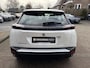 Peugeot e-2008 EV Active Pack 50 kWh Automaat Carplay / Full LED / Camera