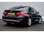 BMW 3-Serie 330e Luxury Lederen int./ Sportstoelen/ Elek. schuifdak/ Harman Kardon/ Stoelverwarming/ Camera