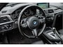 BMW 3-Serie 330e Luxury Lederen int./ Sportstoelen/ Elek. schuifdak/ Harman Kardon/ Stoelverwarming/ Camera