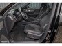 Volvo XC40 1.5 T4 Plug-in hybrid Ultimate Bright | Panorama dak | Zwenkbare trekhaak | Adaptieve cruise | Memory | Blis |