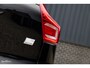 Volvo XC40 1.5 T4 Plug-in hybrid Ultimate Bright | Panorama dak | Zwenkbare trekhaak | Adaptieve cruise | Memory | Blis |
