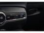 Volvo XC40 1.5 T4 Plug-in hybrid Ultimate Bright | Panorama dak | Zwenkbare trekhaak | Adaptieve cruise | Memory | Blis |