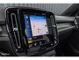 Volvo XC40 1.5 T4 Plug-in hybrid Ultimate Bright | Panorama dak | Zwenkbare trekhaak | Adaptieve cruise | Memory | Blis |