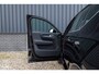 Volvo XC40 1.5 T4 Plug-in hybrid Ultimate Bright | Panorama dak | Zwenkbare trekhaak | Adaptieve cruise | Memory | Blis |
