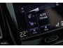 Volvo XC40 1.5 T4 Plug-in hybrid Ultimate Bright | Panorama dak | Zwenkbare trekhaak | Adaptieve cruise | Memory | Blis |