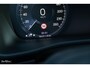 Volvo XC40 1.5 T4 Plug-in hybrid Plus Dark | Harman Kardon | Adaptieve cruise | Zwenkbare trekhaak | Blis | Memory |