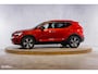 Volvo XC40 1.5 T4 Plug-in hybrid Plus Dark | Harman Kardon | Adaptieve cruise | Zwenkbare trekhaak | Blis | Memory |