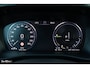 Volvo XC40 1.5 T4 Plug-in hybrid Plus Dark | Harman Kardon | Adaptieve cruise | Zwenkbare trekhaak | Blis | Memory |