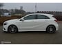 Mercedes-Benz A-klasse 180 Business Solution AMG | Pano-dak | A-Camera