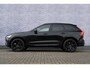 Volvo XC60 2.0 T8 Plug-in hybrid AWD Plus Black Edition | Adaptieve Cruise Control | Panoramadak | Stoel-/Stuur-/Voorruitverwarming | Dodehoek Detectie | 360° Parkeercamera | Harman Kardon Audio |