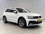 Volkswagen Tiguan 1.5 TSI ACT 150PK R-line | Virtual | Carplay | Trekh. | Adaptive Cruise | LED | Parkeersens. | NAP