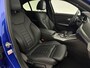 BMW 3-Serie 318i High Executive M-Sport | Pano | Virtual | Sfeer | Camera | HuD | Carplay | Stoelverw.
