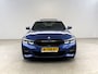 BMW 3-Serie 318i High Executive M-Sport | Pano | Virtual | Sfeer | Camera | HuD | Carplay | Stoelverw.