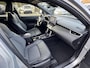 Toyota Corolla Cross 2.0 High Power Hybrid First Edition BLIND-SPOT ELEK-ACHTERKLEP KEYLESS LM-VELGEN PARK-SENSOREN APPLE/ANDROID STOELVERW DRAADLOOS-LADEN AD-CRUISE BLUETOOOTH DAB+