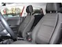 Kia Stonic 100pk DynamicPlusLine I Parkeersensoren I Camera Achter I Trekhaak I NAVI I Airco