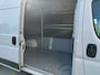 Opel Movano 2.2D 120PK L3H2 3-Persoons Navi DAB+ Airco Cruise Control Bluetooth Edition Treeplank Betonplex Vloer Wandbetimmering Schuifdeur 1e Eigenaar Euro 6