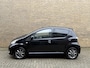 Toyota Aygo 1.0 12V Dynamic | 5-deurs | Airco | Bluetooth | Toerenteller | Centrale deurvergrendeling | 14 inch LMV | Elektrische ramen | Origineel Nederlandse auto met 135.000km NAP!