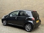 Toyota Aygo 1.0 12V Dynamic | 5-deurs | Airco | Bluetooth | Toerenteller | Centrale deurvergrendeling | 14 inch LMV | Elektrische ramen | Origineel Nederlandse auto met 135.000km NAP!