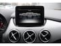 Mercedes-Benz B-klasse 180 Ambition Automaat Clima/Cruise/PDCv+a/Navi/Bluetooth/LED/Sportstoelen/16"LM/Trekhaak/Dealer/APK:02-2027