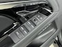 Land Rover Range Rover Evoque 2.0 P200 AWD R-Dynamic SE // LEDER // TREKHAAK //