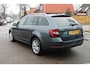 Skoda Octavia Combi 1.0 TSI 115pk Greentech Business Edition / Navigatie by APP / LED / LM 17 inch / Camera / Parkeersensoren A.