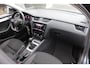 Skoda Octavia Combi 1.0 TSI 115pk Greentech Business Edition / Navigatie by APP / LED / LM 17 inch / Camera / Parkeersensoren A.
