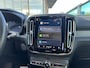 Volvo XC40 Recharge P8 AWD R-Design Automaat, Trekhaak semi elektrisch inklapbaar, Warmtepomp, Driver assist, BLIS, Adaptive cruise, Stoelverwarming voor- en achter, Stuurverwarming, Elektrisch verstelbare stoelen