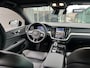 Volvo V60 2.0 T6 Plug-in hybrid AWD Plus Dark PHEV, Automaat, Trekhaak semi elektrisch, 18 inch wielen, Parkeercamera, Park assist voor- en achter, Harman Kardon audio, Stoelverwarming, Stuurverwarming