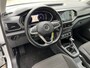 Volkswagen T-Cross 1.0 TSI Style / Digitaal dashboard / Climate controle / Camera / Parkeersensoren V+A / Navigatie /