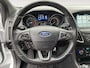 Ford Focus Wagon 1.0 ST-Line | Navigatie | 18" |Velgen| Climate Control | Voorruitverwarming | Trekhaak | Grote Achterspoiler | Privacy Glass | Licht- en Regensensor | Cruise Control