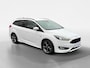 Ford Focus Wagon 1.0 ST-Line | Navigatie | 18" |Velgen| Climate Control | Voorruitverwarming | Trekhaak | Grote Achterspoiler | Privacy Glass | Licht- en Regensensor | Cruise Control