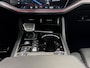 Volkswagen Touareg 3.0 462pk TSi 4MOTION R Velgen ' Suzuka zwart', 21 inch lichtmetaal | Navigatie-apparaat Premium | Trekhaak, elektrisch zwenkbaar
